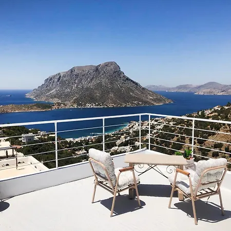 Nostalgia At Kalymnos Apartment